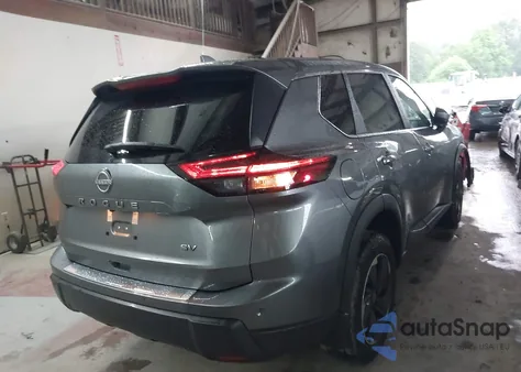 2024 Nissan Rogue Sv Fwd из США, поврежденный, VIN 5N1BT3BA1RC740221